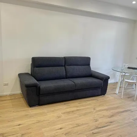 Apartment Pm 34 Viale Giustiniano Imperatore - 50 Mt From Metro San Paolo *
