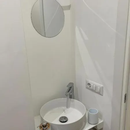 Apartment Pm 34 Viale Giustiniano Imperatore - 50 Mt From Metro San Paolo *